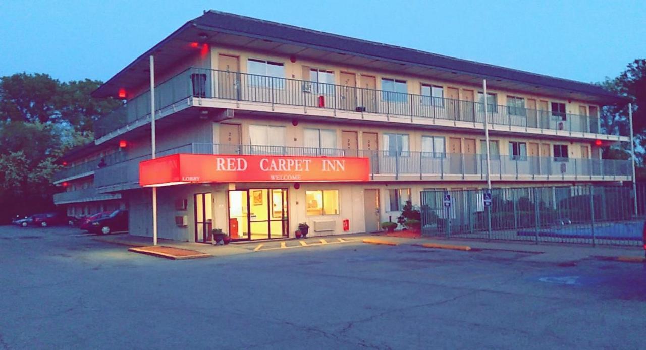 Red Carpet Inn Louisville North -Jeffersonville In المظهر الخارجي الصورة