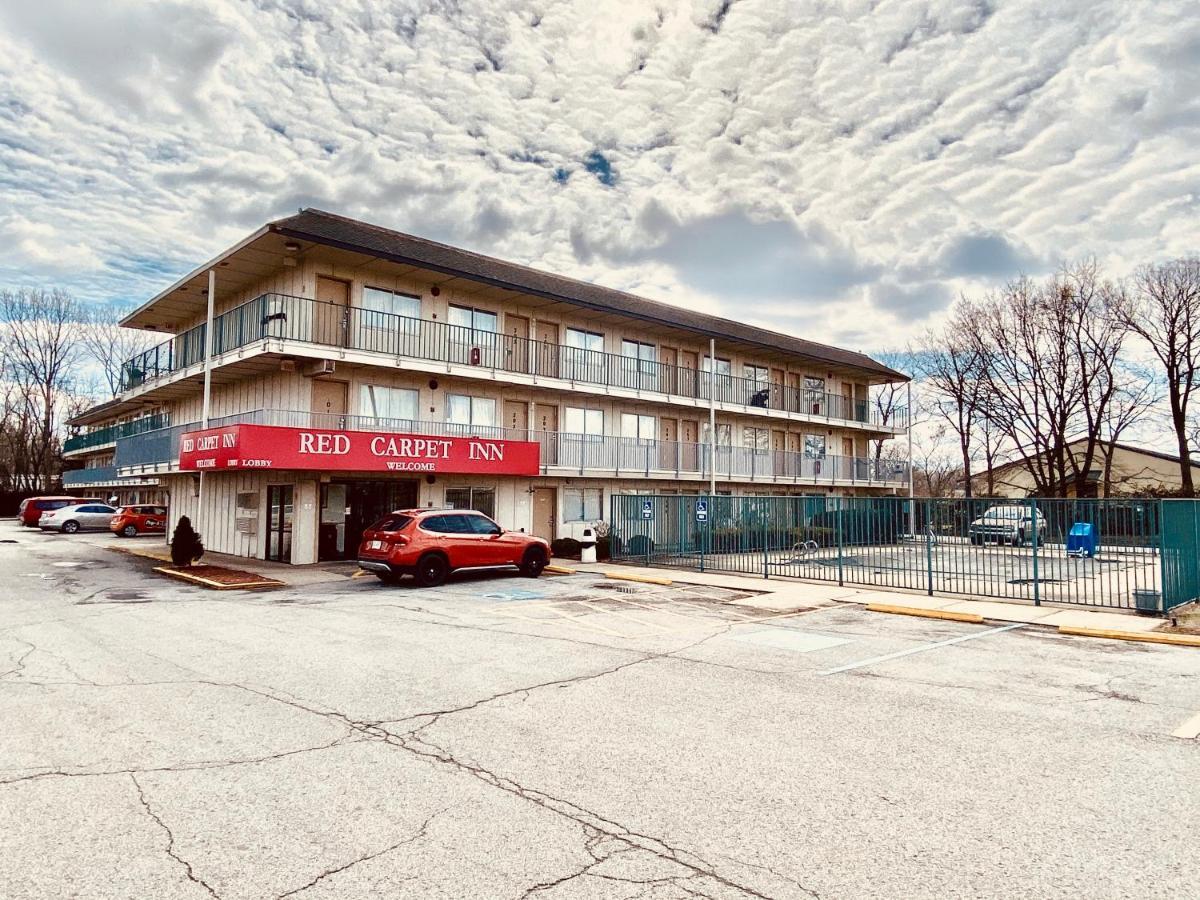 Red Carpet Inn Louisville North -Jeffersonville In المظهر الخارجي الصورة